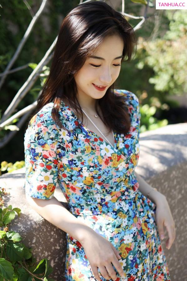 龚天艺 艺儿拿铁 [XIUREN]高清写真图 2019.08.23 艺儿伢哟第17张图片